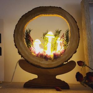 Log Dried Flower Mushroom Lamp