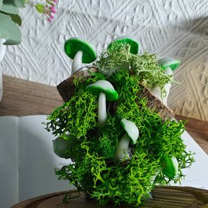 Growing on Trees Green Mushroom Lamp